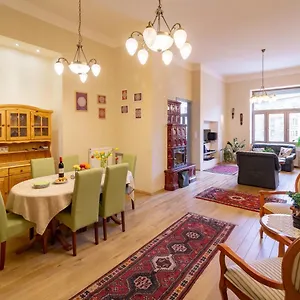  Appartamento Jewel In Buda Ungheria